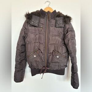 Women’s Vintage Brown Puffer Jacket with Faux Fur Lined Hood, Size M